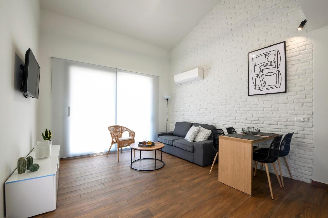 Ag Luxury Villas, Iraklitsa Nea Iraklitsa エクステリア 写真