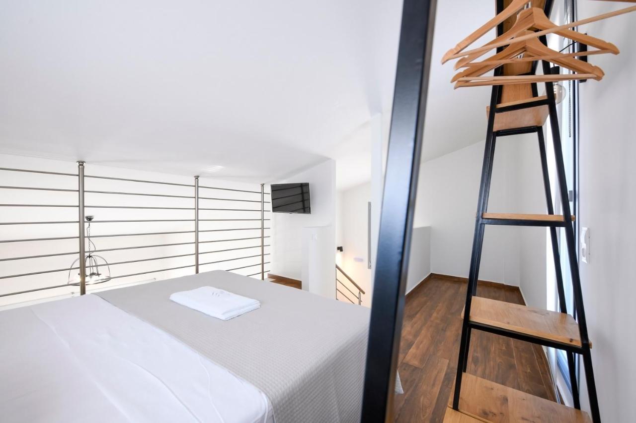Ag Luxury Villas, Iraklitsa Nea Iraklitsa エクステリア 写真