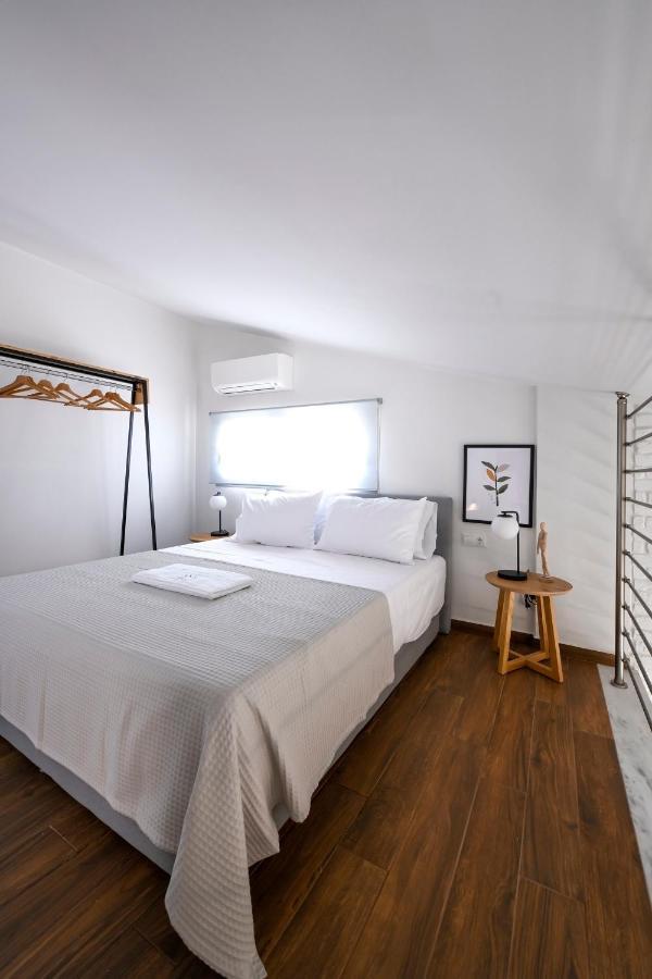 Ag Luxury Villas, Iraklitsa Nea Iraklitsa エクステリア 写真