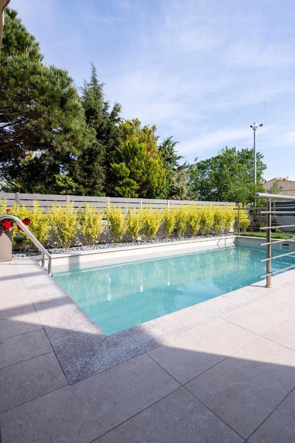 Ag Luxury Villas, Iraklitsa Nea Iraklitsa エクステリア 写真