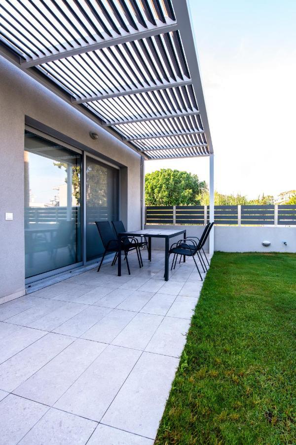 Ag Luxury Villas, Iraklitsa Nea Iraklitsa エクステリア 写真